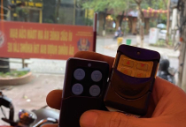 Đội thợ chuyên sửa chữa remote cửa cuốn tại Quận 8 -Thợ giỏi 0909089686