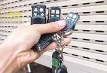 Đơn vị nhận sửa khóa cửa cuốn nhanh tại Quận 8 - Công nghệ cao