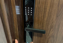 Sửa Khóa Điện Tử Bị Hết Pin, Không Mở Được Cửa Ở TP.HCM