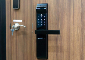 Khóa thẻ từ bị lỗi? Gọi kỹ thuật viên hỗ trợ ngay tại HCM SĐT 0909089686 – 0962709063
