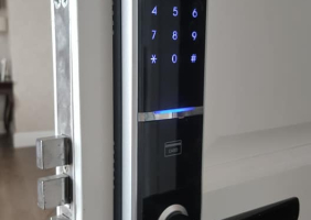 Khóa thẻ từ bị mất kết nối? SĐT 0909089686 – 0962709063 đội ngũ nhận sửa nhanh tại HCM