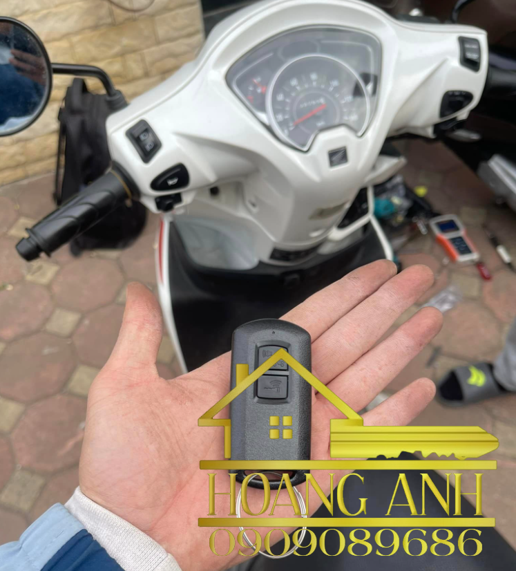 Dịch vụ sửa khóa smartkey chuyên nghiệp cho tất cả các hãng xe tại Nhà Bè